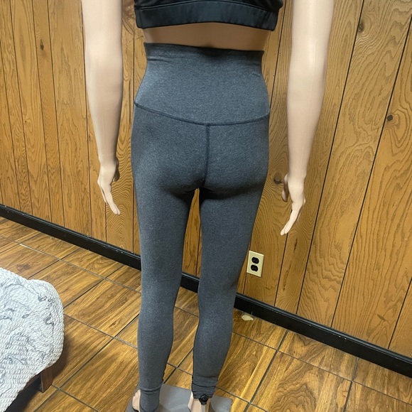 Lululemon" Align High Rise Pant Gray - Picture 4 of 16